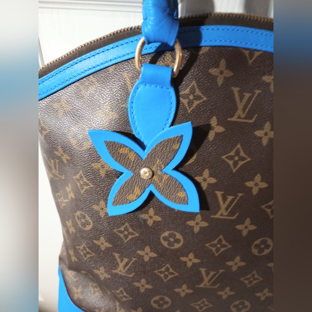 Louis Vuitton Bag - Picture 8 of 14